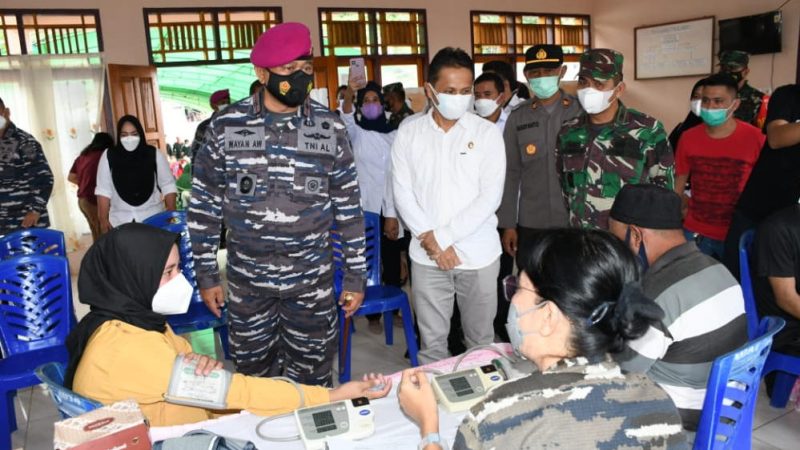 TNI AL Tepis Isu Hoax Vaksin Berbahaya di Bolmong, Wabup Yani Tuuk Sampaikan Ini