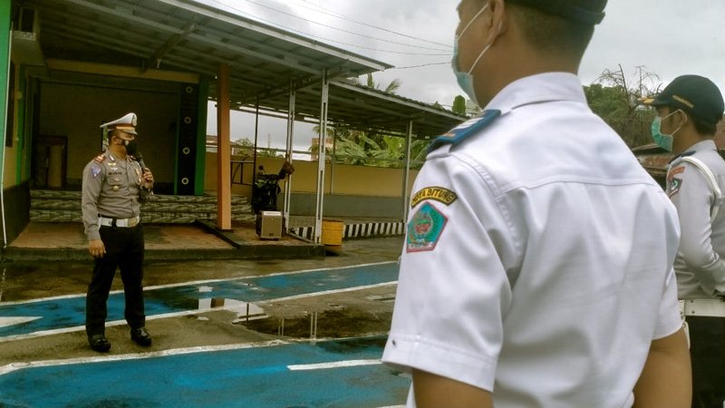 Satlantas Latih Puluhan THL Dishub, Awaludin Puhi: Biar Tidak Salah Gerakan di Lapangan