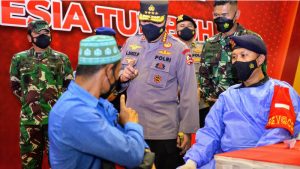 Kapolri: Soliditas dan Sinergitas TNI-Polri akan Wujudkan Kekebalan Komunal