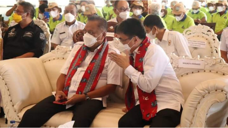 Dampingi Olly Dondokambey, Andrei Angouw Hadiri Acara Sekolah Lapang Cuaca Nelayan