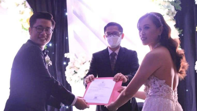 Bupati Joune Ganda Jadi Pencatat Pernikahan Timotius dan Sheren, Putri Joppi Lengkong