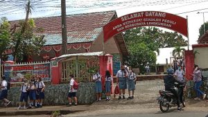 Per Dua Minggu, Satgas Covid-19 akan Swab Antigen Siswa di Sekolah