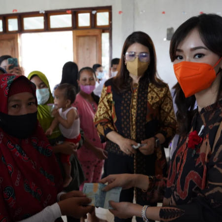 Rizya Ganda Edukasi Masyarakat Tentang Pentingnya Masa 1000 Hari Pertama Bagi Anak