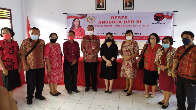 Beri Perhatian di Dunia Pendidikan, VaSung Tuai Pujian dari Pemerintah dan Tenaga Pendidik
