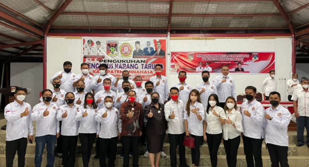 Royke Roring Kukuhkan Panitia Pemekaran Calon Daerah Otonomi Baru Minahasa Barat