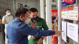 Karyawan Diduga Abai Protokol Kesehatan, Alfamidi di Mitra Disegel