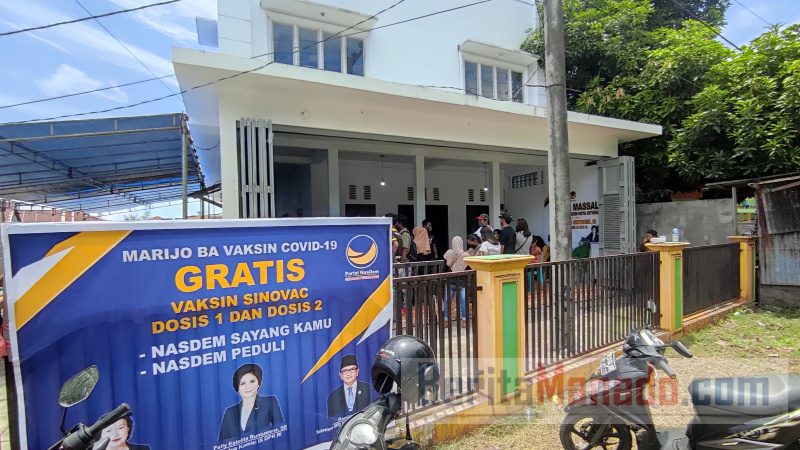 Warga Antusias Ikut Vaksinasi NasDem Bitung, Ramlan Ifran: Jumlah Peserta Diluar Perkiraan