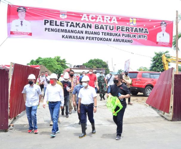 Tepati Janji Kampanye, Franky Wongkar - Petra Rembang Letakan Batu Pertama di RTP Amurang 12 Tepati Janji Kampanye, Franky Wongkar - Petra Rembang Letakan Batu Pertama di RTP Amurang