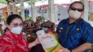 Masyarakat Adat Terima Bantuan, Elly Lasut Apresiasi Gubernur Sulut