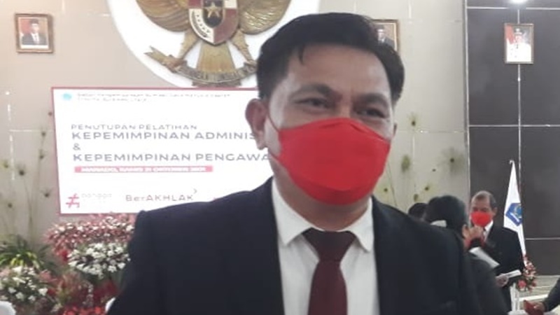 Selamat! Johnny Suak Peringkat Terbaik Pelatihan Kepemimpinan Administrator