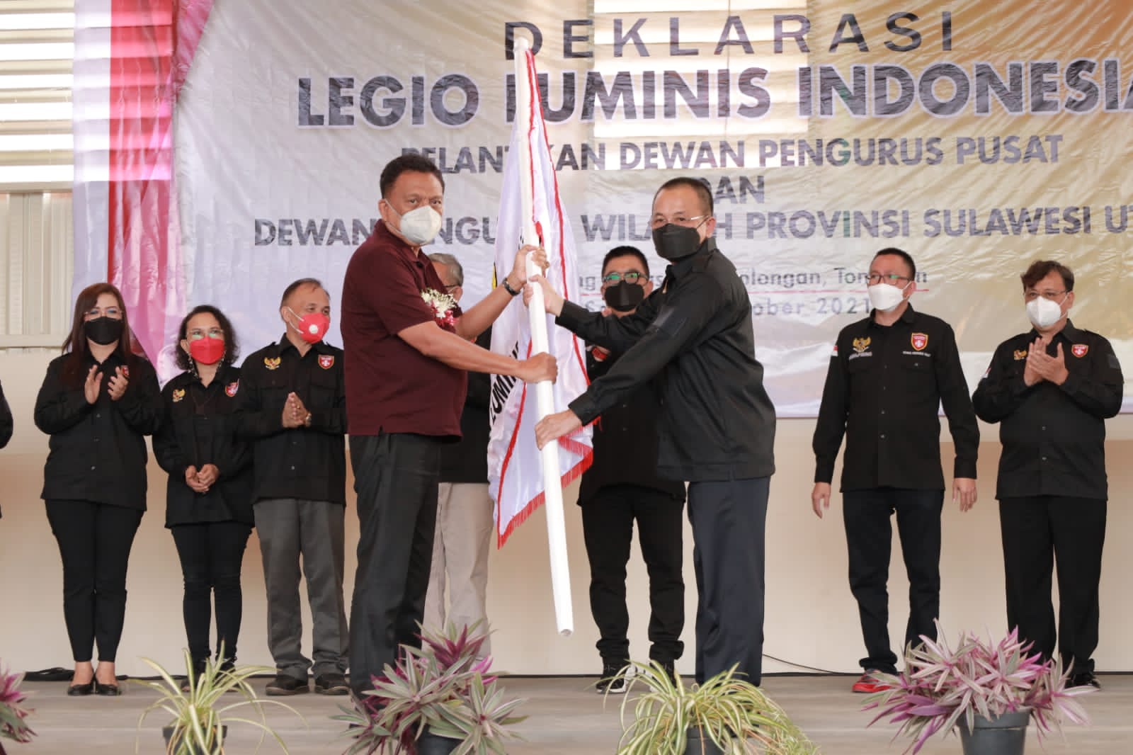 Wenny Lumentut Pimpin Legio Luminis Indonesia