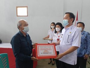 1.623 Lansia Kota Tomohon Terima Insentif Rp500.000
