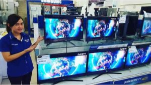Natal So Dekat! Manjo ka BEnS Manado, Surga Belanja Elektronik