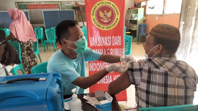 Warga Eks Lahan KEK Bitung Jadi Sasaran Vaksinasi BIN Sulut