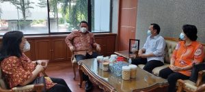 Terbang ke Kemenkes RI, Caroll Senduk Konsultasikan TBC dan Covid-19