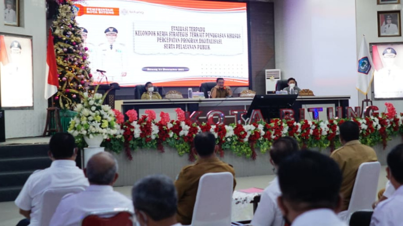 Empat Tim Bentuk Maurits Mantiri - Hengky Honandar Dievaluasi