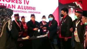 James Sumendap Pimpin Sidang Rapat Pleno II Kongres IV PA GMNI