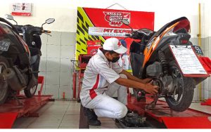 DAW Ajak Rawat Motor Honda di AHASS, Dapatkan Banyak Promo Paket dan Diskon