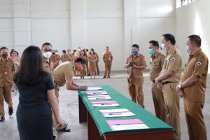 Masuk 2022, Ini Pesan Tegas Caroll Senduk kepada ASN Pemkot Tomohon