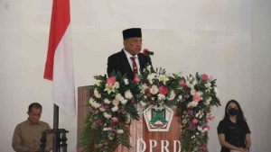 Perdana Hadiri Paripurna HUT Kota Tomohon, Ini Ungkapan Olly Dondokambey