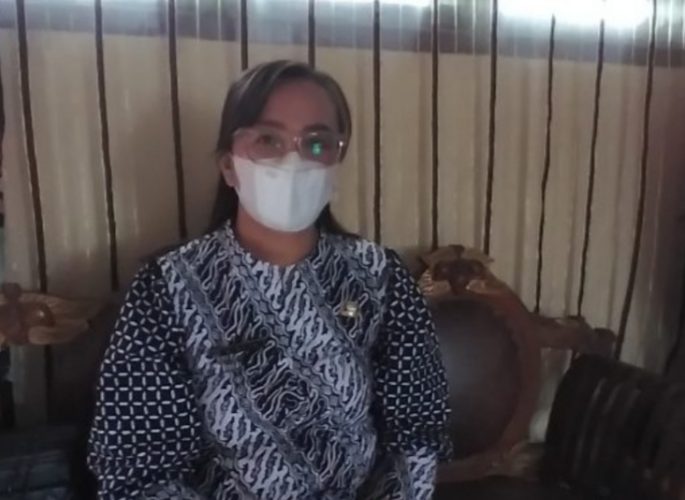 Maya Rambitan Sebut Puskesmas Tompaso Tertinggi Vaksinasi Minahasa 75 Persen