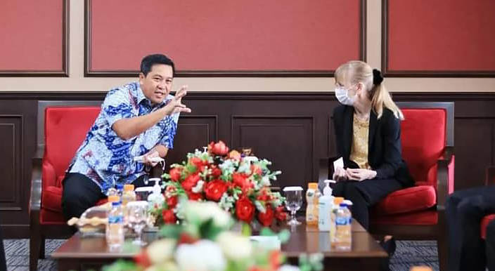 Steven Kandouw dan Dubes Jerman Ina Lepel Bertemu, Ini yang Dibicarakan