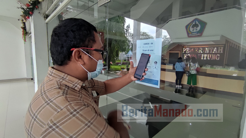Masuk Kantor Wali Kota Bitung Wajib Scan PeduliLindungi