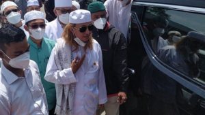 Bahar Smith Ditahan Usai Jadi Tersangka Dugaan Penyebaran Berita Bohong