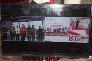 Vaksinasi Capai 90%, Caroll Senduk – Wenny Lumentut Lapor ke Joko Widodo