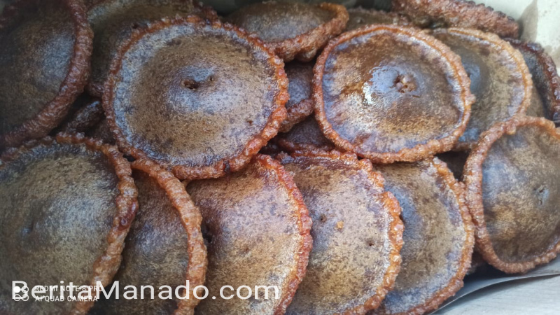 Sejarah Kue Cucur di Minahasa dan Penginjil Johann Gottlieb Shwarz