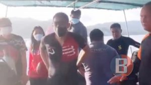 Usai Joging, Sandiaga Uno “Mudung” di Selat Lembeh