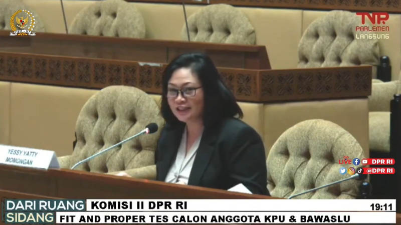 Yessy Momongan Sampaikan Prestasi KPU Sulut Saat Fit and Proper Test
