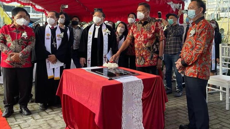 Setahun Kepemimpinan Olly Dondokambey – Steven Kandouw: Bekerja dan Terus Bekerja! 3 Setahun Kepemimpinan Olly Dondokambey – Steven Kandouw: Bekerja dan Terus Bekerja!