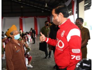 Tinjau Vaksin di Bitung, Joko Widodo Pesan Turut Prioritaskan Lansia