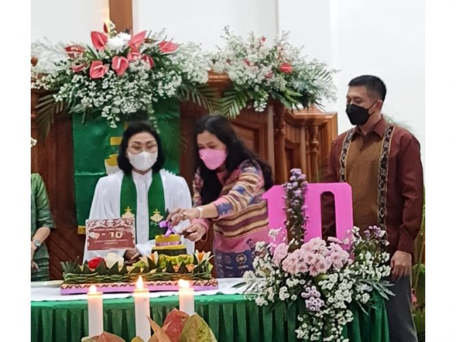 GMIM Eben Haezar Winangun Rayakan HUT ke-10 dengan Penuh Syukur