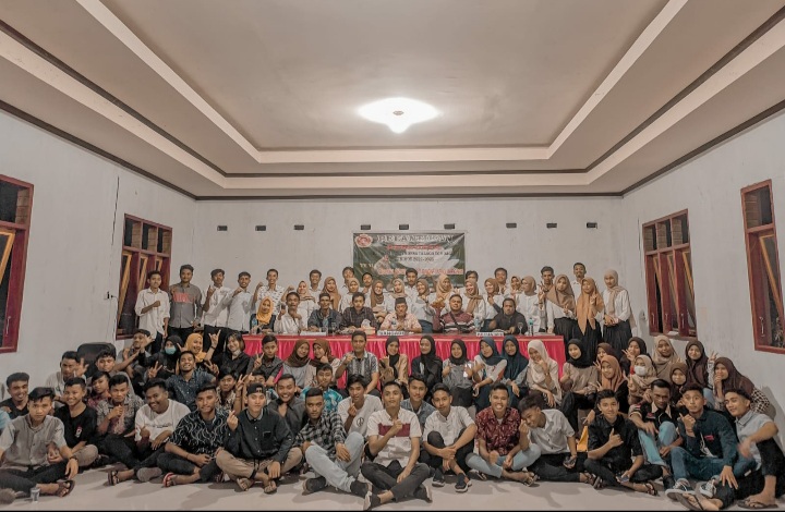 Pengurus KT Desa Tomoagu Dilantik, Abdullah Lauma: Harus Melahirkan Ide, Gagasan dan Konsep!