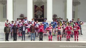 Rider MotoGP Konvoi, Berbusana Racing Suit Lengkap Jumpa Presiden RI Joko Widodo