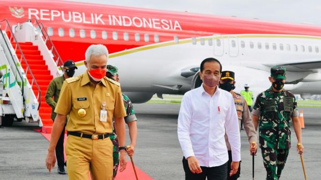 Hasil Survei: Elektabilitas Presiden Jokowi Tertinggi, Ungguli Prabowo Subianto Hingga Ganjar Pranowo