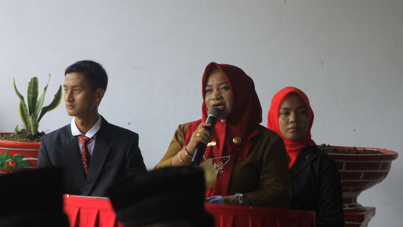 Berbagai Atraksi Meriahkan HUT ke-36 SMA N 1 Bolangitang