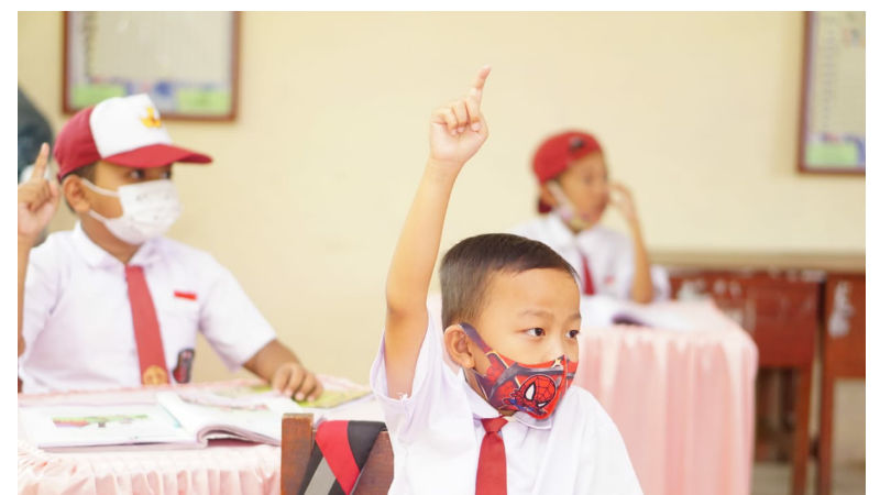 Depri Pontoh - Amin Lasena 'Pelihara' Ratusan Anak Putus Sekolah