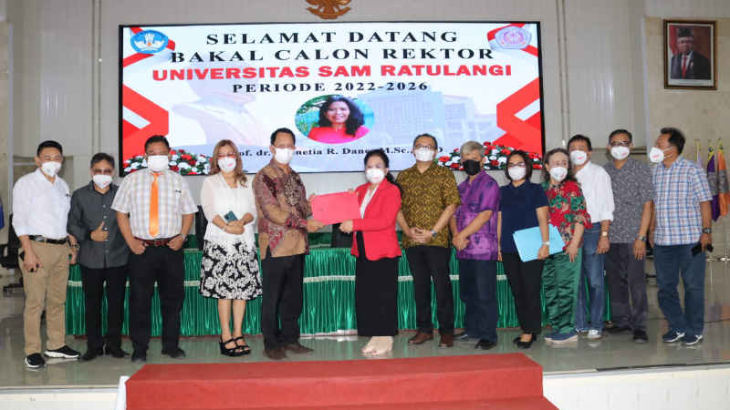 Dibuka Hari Ini, Prof Vannetia Danes Pendaftar Pertama Bakal Calon Rektor Unsrat