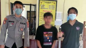 Tengah Malam Bawa Samurai, Pria ini Diamankan di Polsek Bolangitang