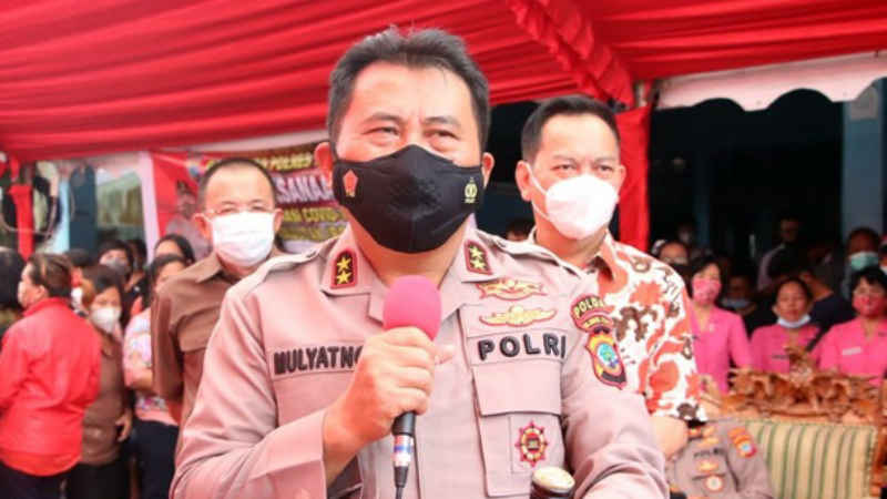 Warga Antusias Ikut Vaksinasi di Terminal Beriman Tomohon, Kapolda Mulyatno: Saya Sangat Gembira