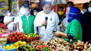 Menko Airlangga Hartarto Himbau Pedagang Manfaatkan Teknologi Digital, Ini Alasannya