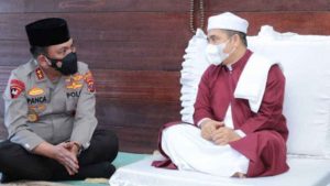 Kapolda Sumut Mohon Didoakan Saat Sambangi Pesantren