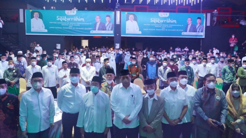 Airlangga Hartarto Minta Doa Ulama Sulsel bagi Kebangkitan UMKM di Indonesia