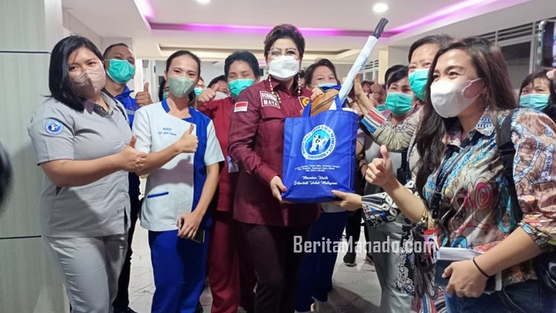 Karyawan RSU GMIM Bethesda Curhat ke Senantor Maya Rumantir Soal Rekening Diblokir Yayasan Medika