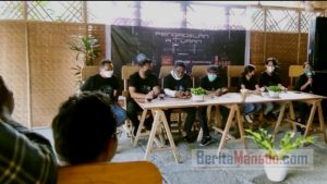 Sempat Tertunda Karena Pendemi, Sanggar Tangkasi Kembali Pentaskan Pangadilan Aturan