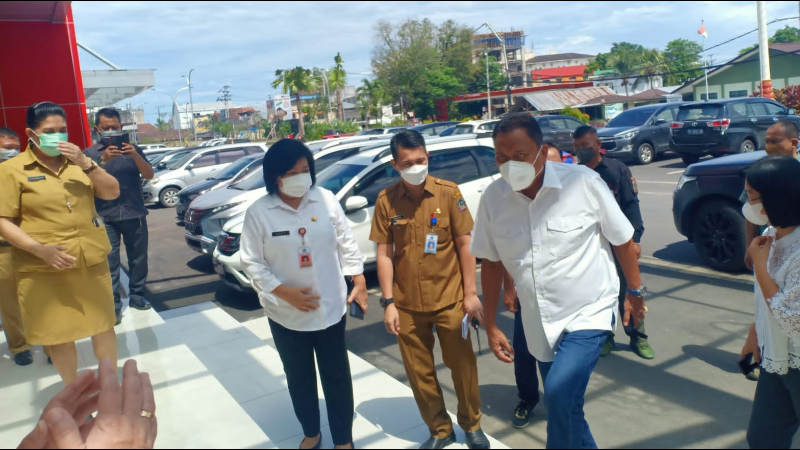 Olly Dondokambey Cek Kesiapan RSUD ODSK, Enrico Rawung: Kami Siap Melayani