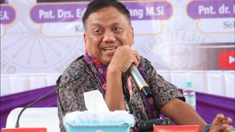 Pimpin Langsung Pesta Iman GMIM, Olly Dondokambey – Steven Kandouw Lepas Atribut Kekuasaan untuk Pelayanan Gerejawi